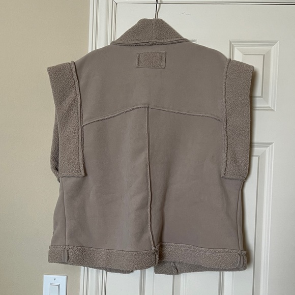 NWT We The Free Cozy Time Vest - Picture 5 of 5